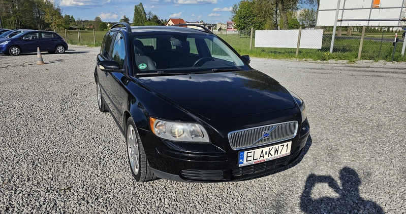 Volvo V50 cena 21950 przebieg: 194000, rok produkcji 2005 z Opatów małe 154
